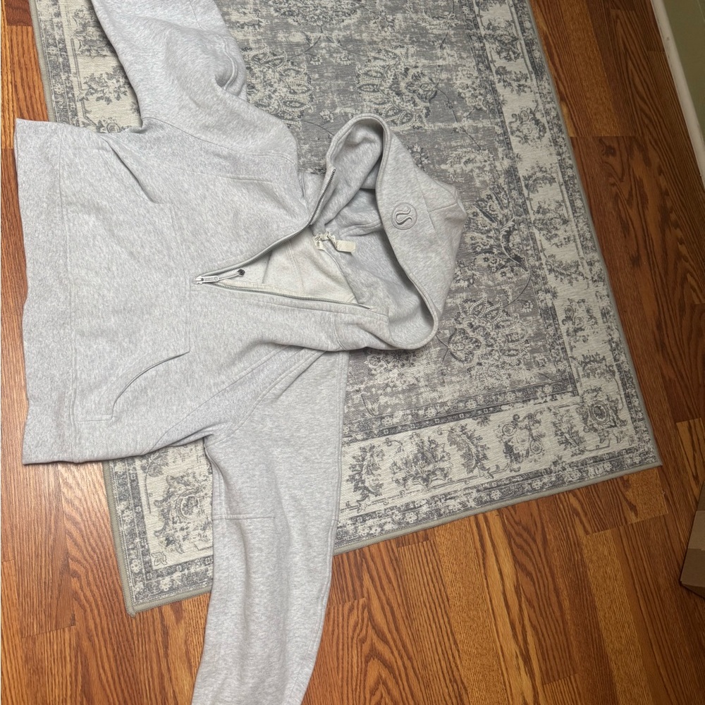 Lululemon scuba